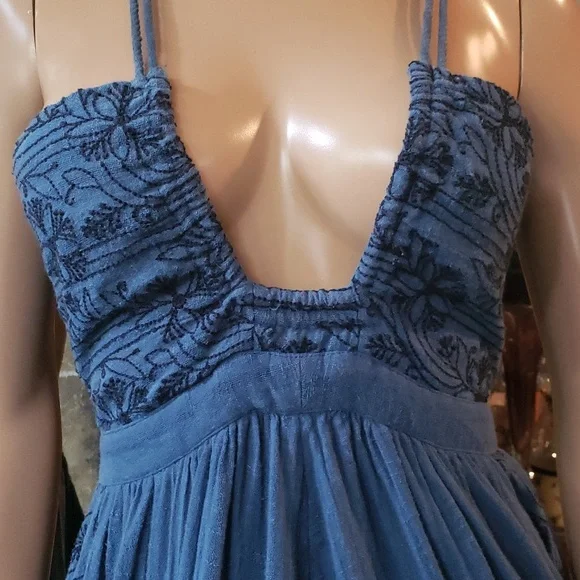 New Romantics - Picture 9 of 13